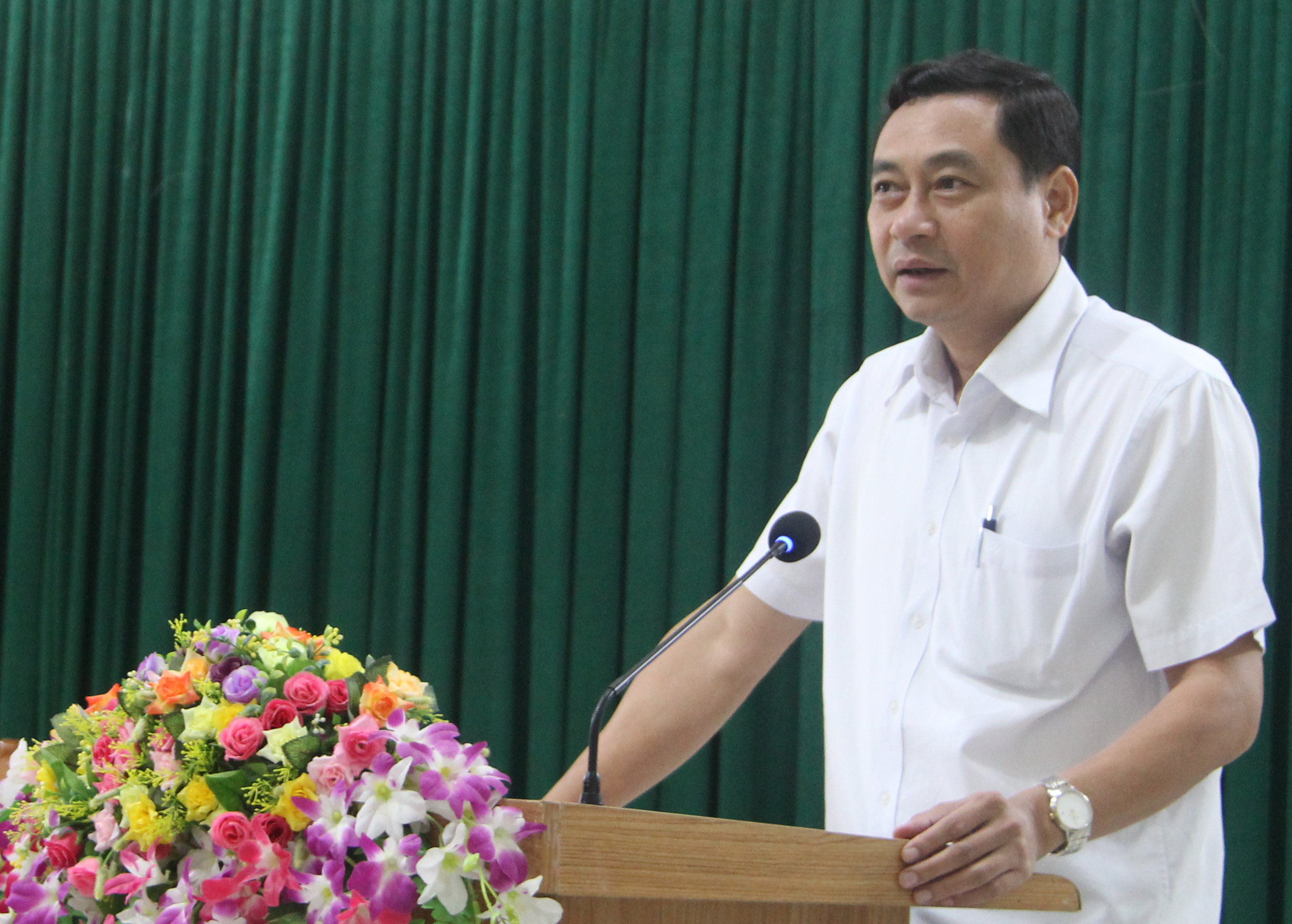 Đồng chí Nguyễn Văn Giao - Quyền Giám đốc Sơ Y tế phát biểu chỉ đạo tại Hội nghị