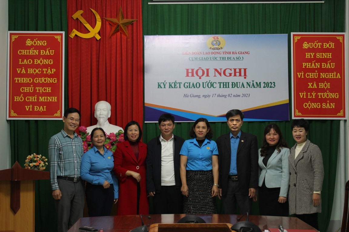 HỘI NGHỊ KÝ KẾT GIAO ƯỚC THI ĐUA NĂM 2023