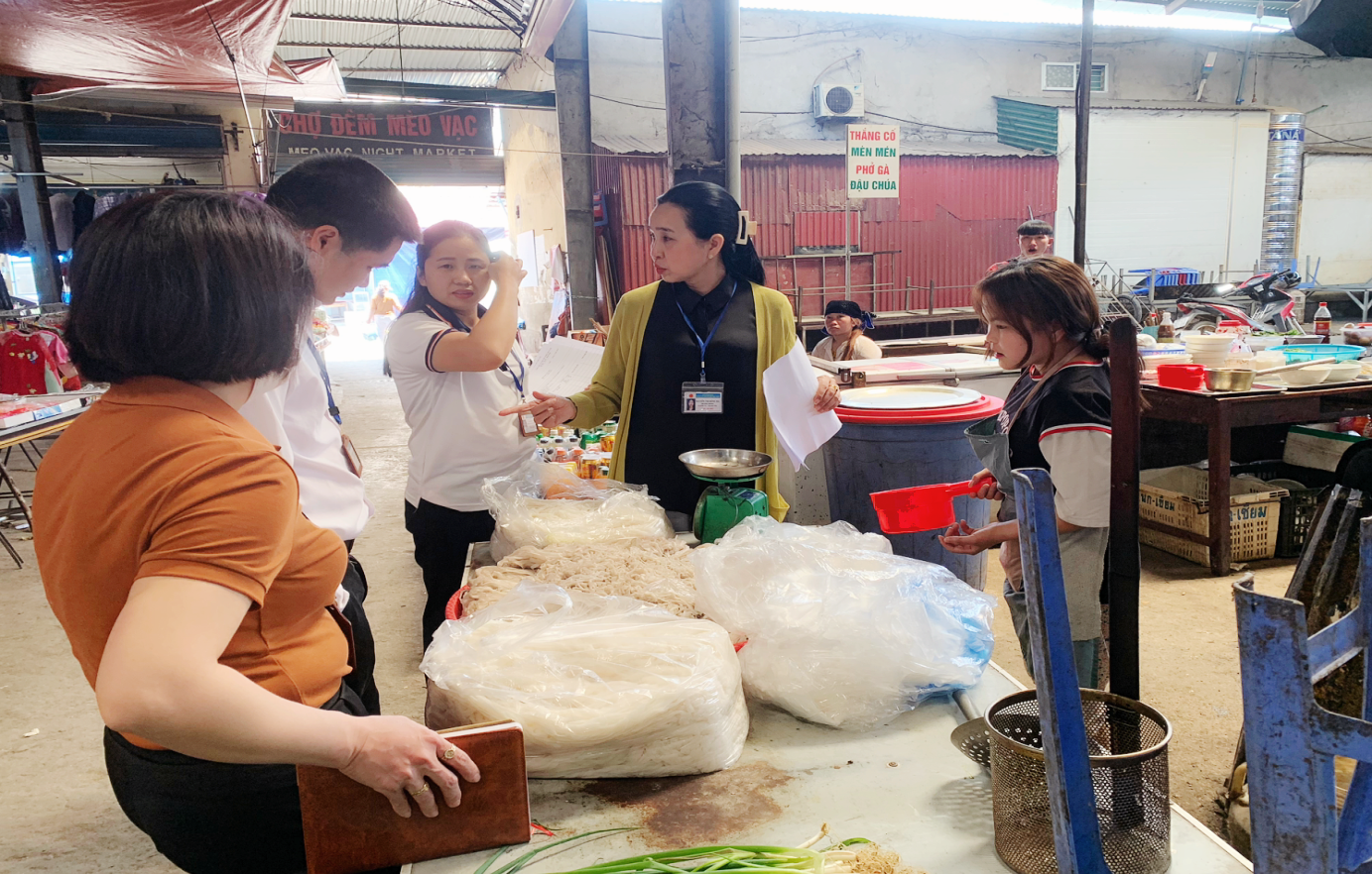 chi cục ATTP Triển khai giám sát mối nguy ô nhiễm thực phẩm đợt 1 năm 2023