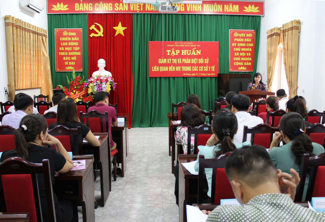 BsCK II. Phạm Thị Kim Dung phát biểu khai mạc lớp tập huấn