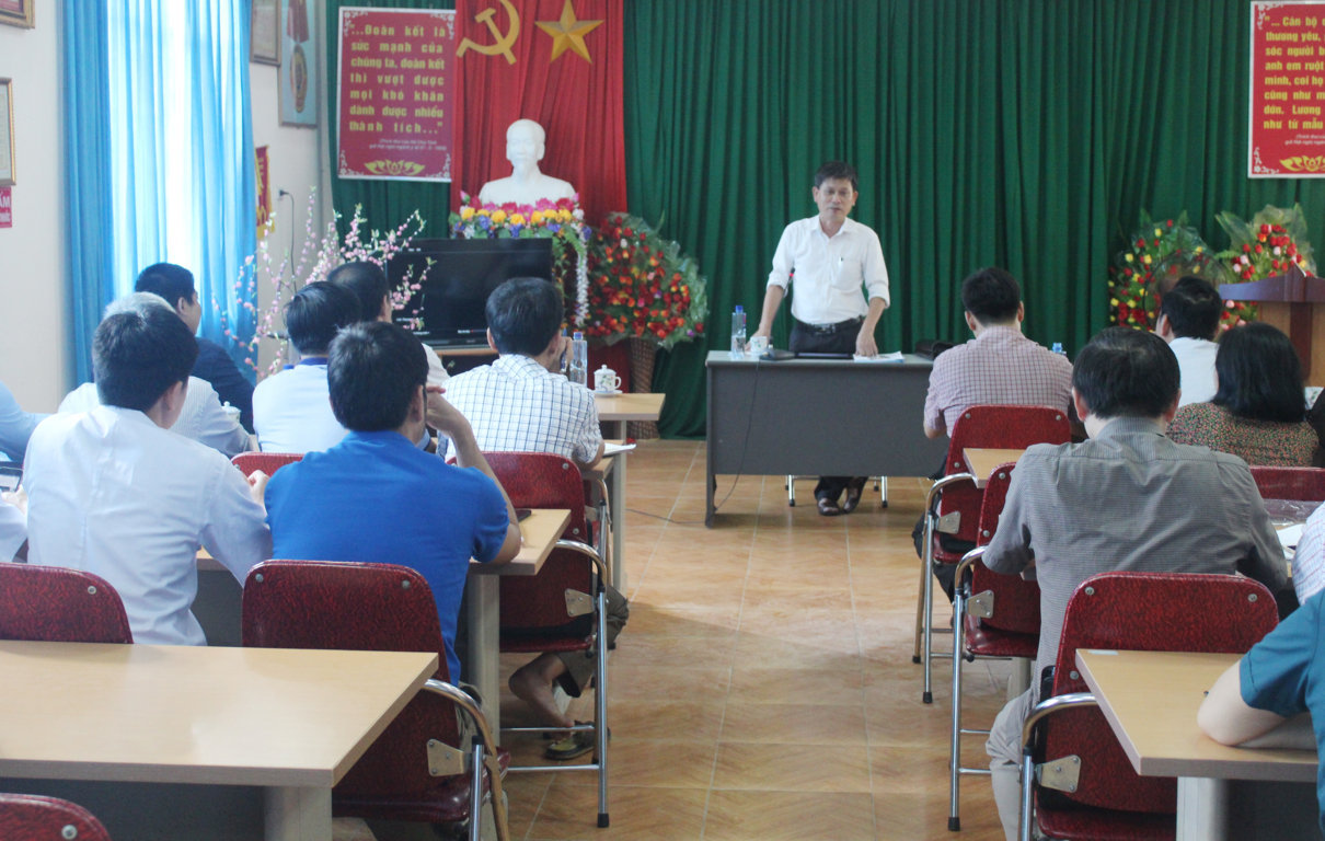 Đ/c Đặng Văn Huynh - Phó Giám đốc Sở Y tế phát biểu kết luận tại buổi kiểm tra.