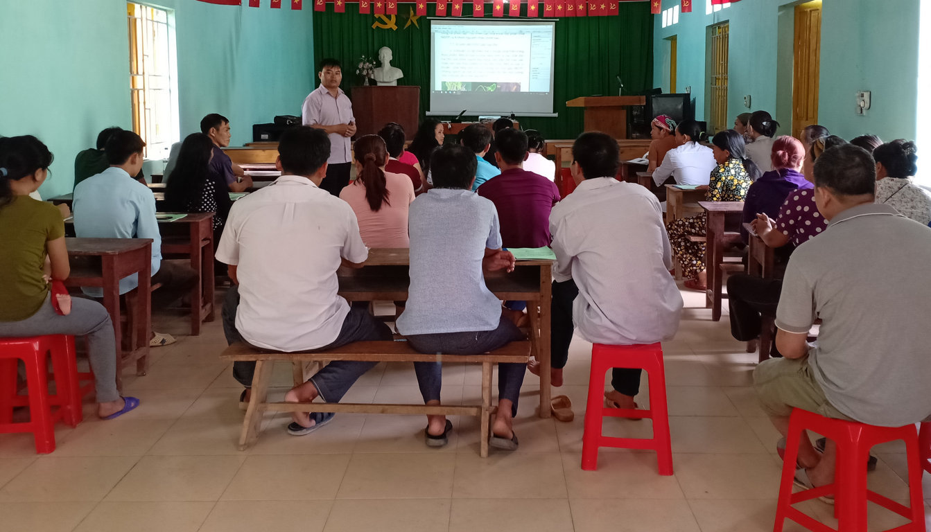 HUYỆN QUẢN BẠ TẬP HUẤN TRIỂN KHAI VĂN BẢN QUY PHẠM  PHÁP LUẬT VỀ AN TOÀN THỰC PHẨM