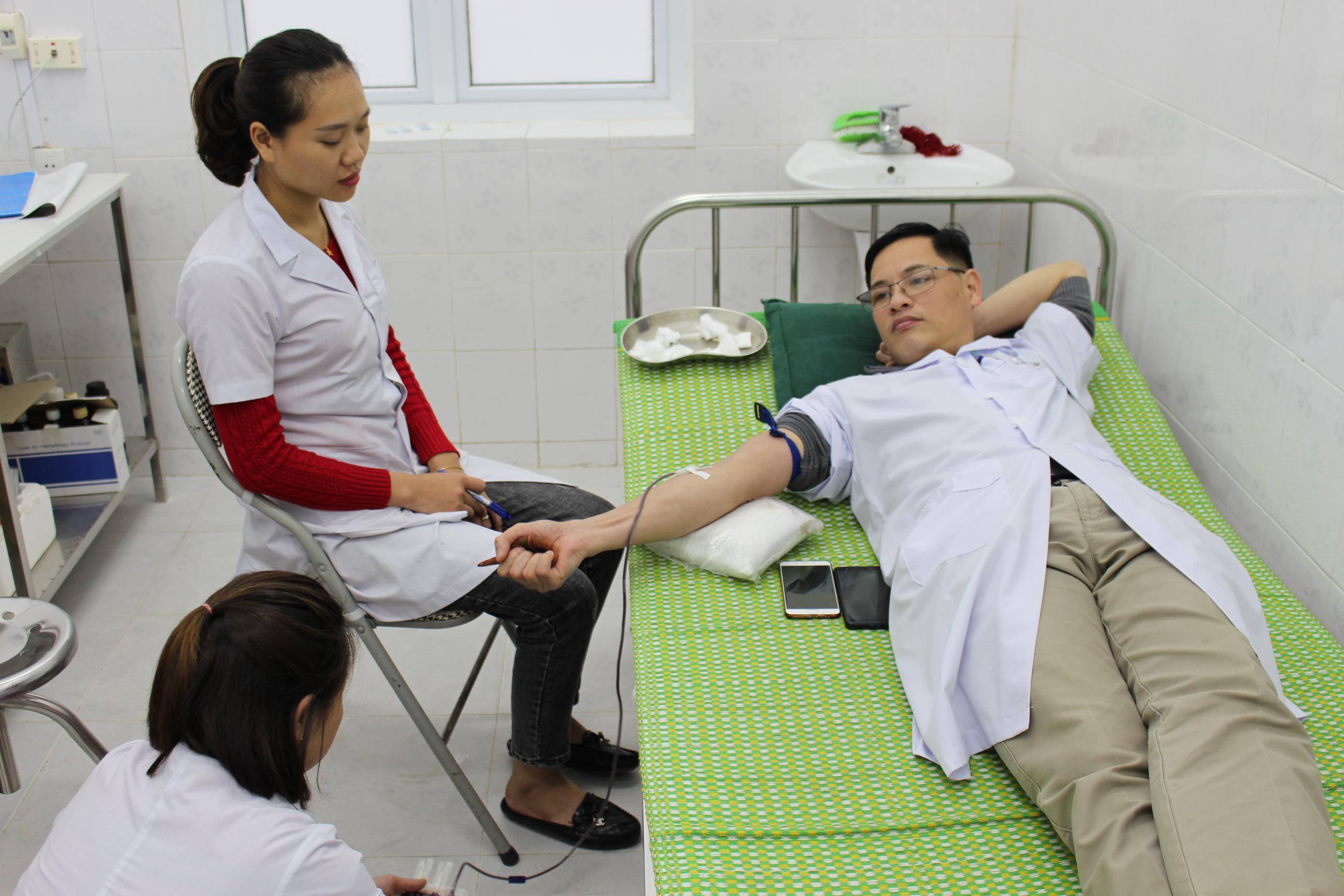 Sẵn sàng hiến máu cứu người bệnh
