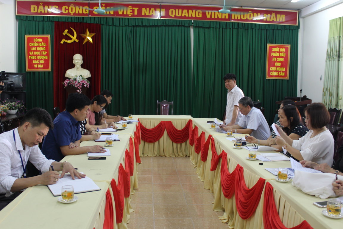 Bác sỹ Đinh Anh Tuấn, Phó Vụ trưởng Vụ Sức khỏe Bà mẹ - Trẻ em, Bộ Y tế phát biểu tại buổi làm việc