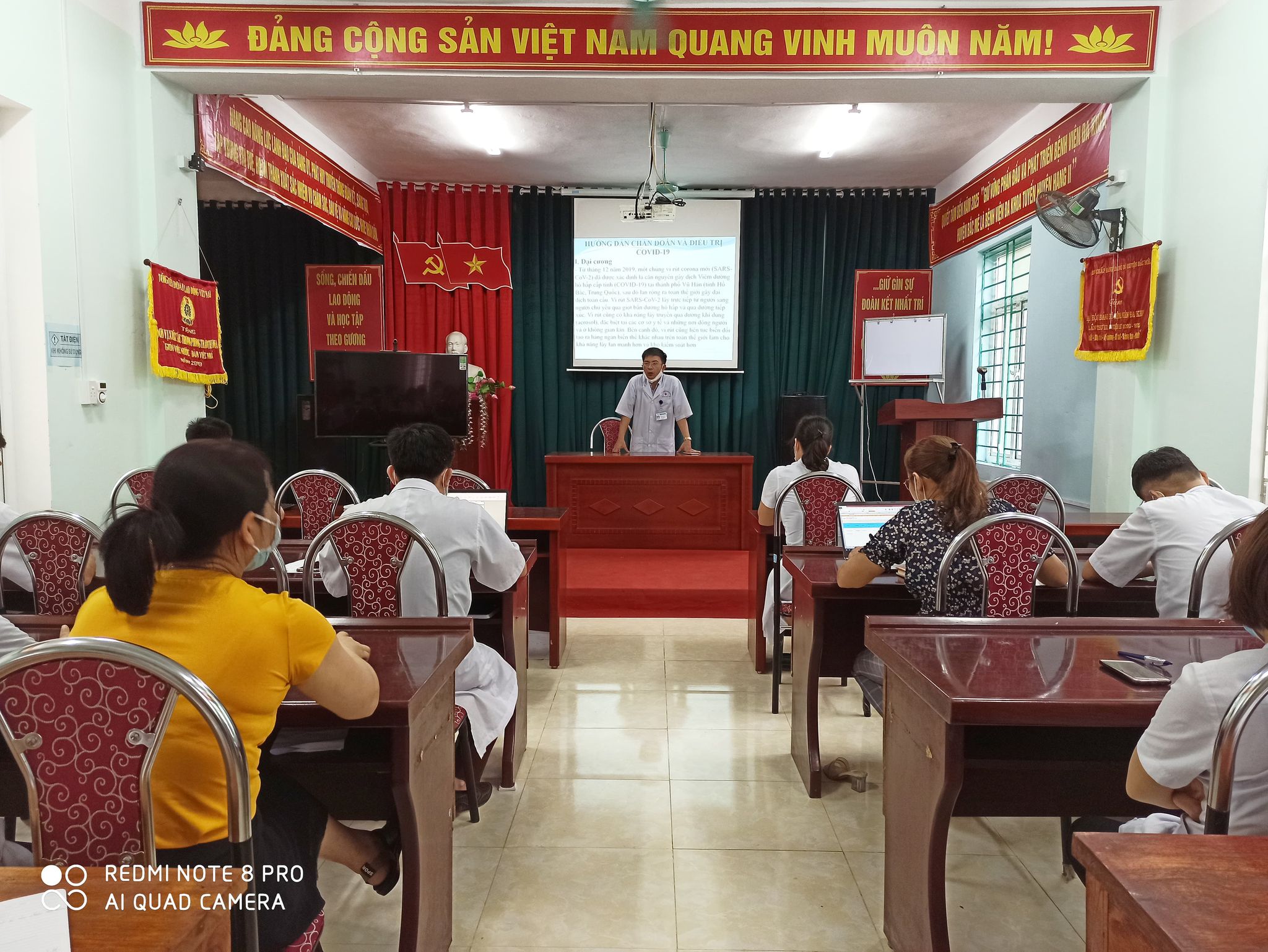 Đ/c Nguyễn Ngọc Chung, Giám đốc BVĐK huyện khai mạc lớp tập huấn