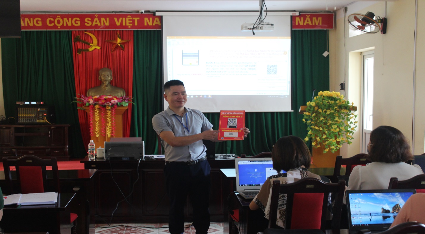 Hướng dẫn khai báo y tế điện tử thông qua việc quét mã QR Code