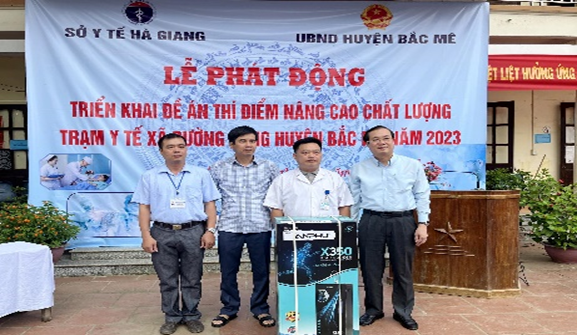 LỄ PHÁT ĐỘNG TRIỂN KHAI ĐỀ ÁN THÍ ĐIỂM NÂNG CAO CHẤT LƯỢNG TYT TẠI XÃ ĐƯỜNG HỒNG HUYỆN BẮC MÊ