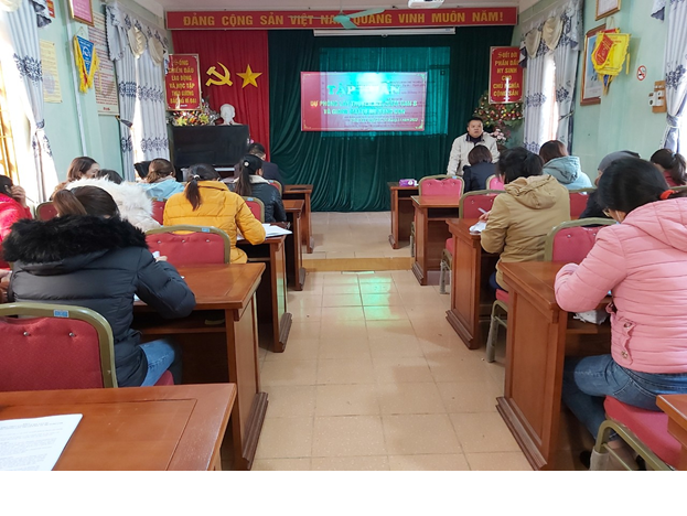 TRUNG TÂM Y TẾ ĐỒNG VĂN TẬP HUẤN DỰ PHÒNG  LÂY TRUYỀN HIV, VIÊM GAN B VÀ GIANG MAI TỪ MẸ SANG CON