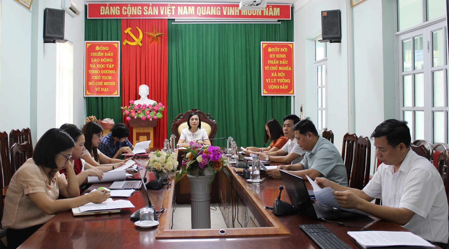 Các đại biểu dự tại điểm Hà Giang