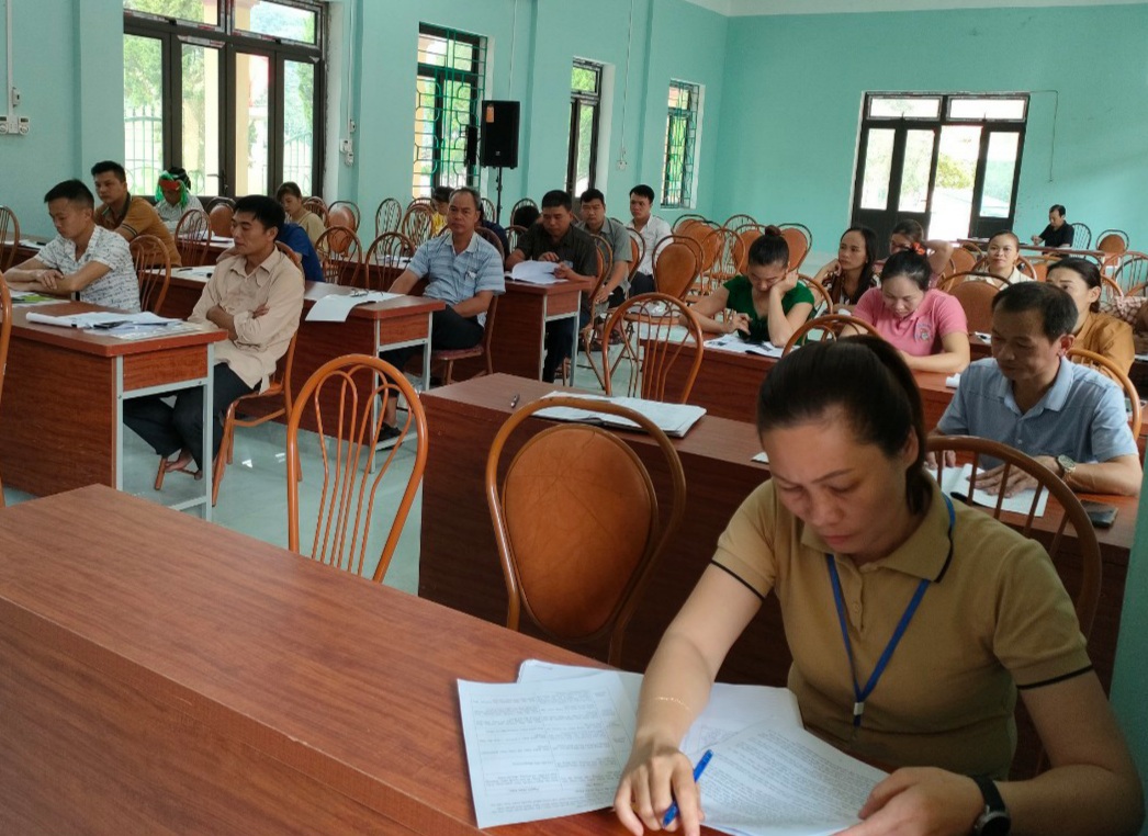 Tập huấn kiến thức phòng chống HIV/AIDS và ma túy