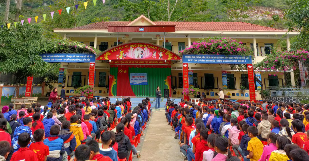 Truyền thông phòng chống bệnh Bạch hầu trên địa bàn huyện Yên Minh