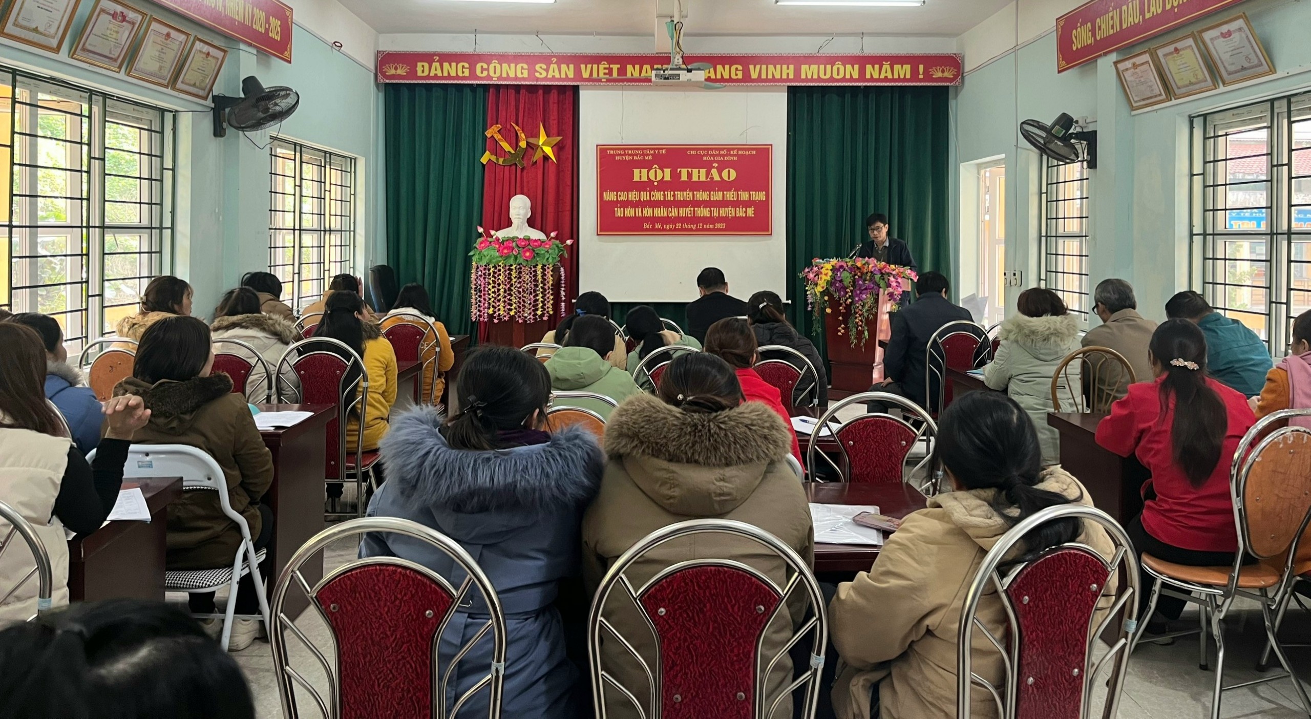 Hội thảo nâng cao hiệu quả công tác truyền thông giảm thiểu tảo hôn và hôn nhân cận huyết thống tại huyện Bắc Mê