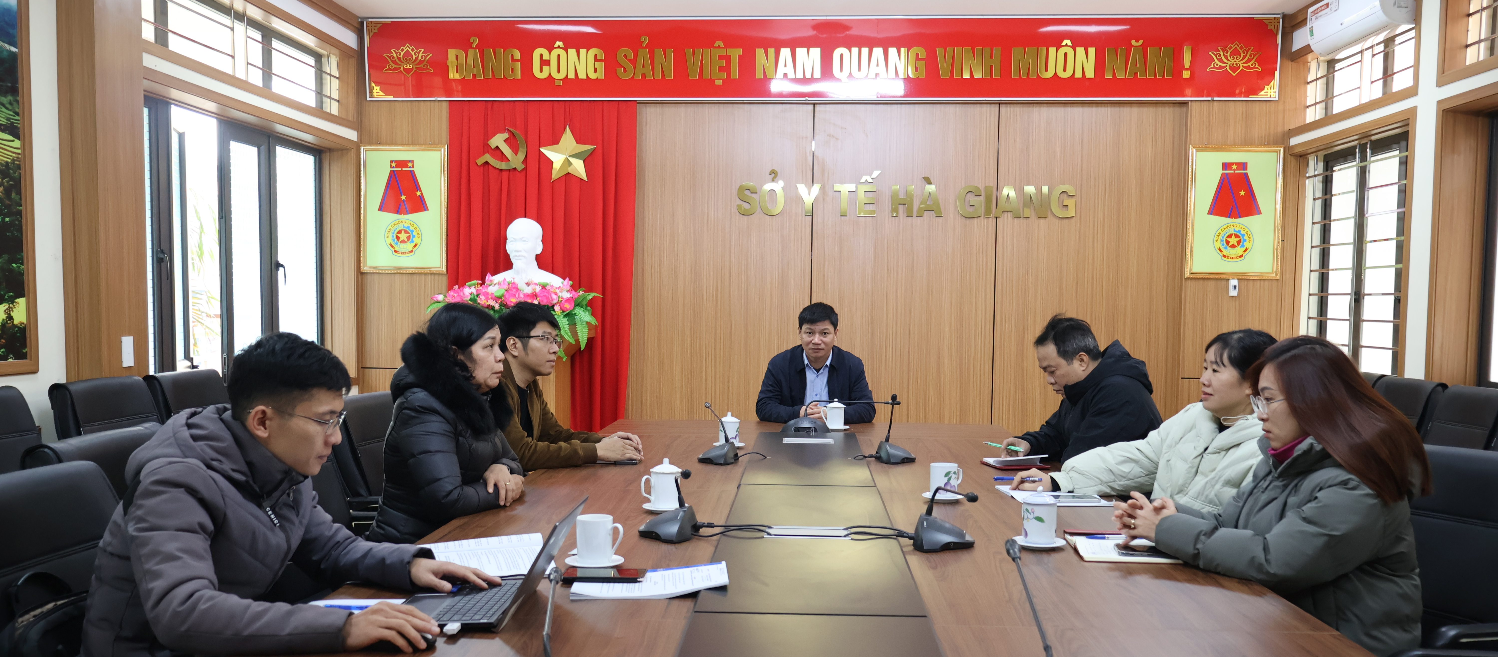Các đại biểu tham dự hội nghị tại điểm cầu Sở Y tế Hà Giang 