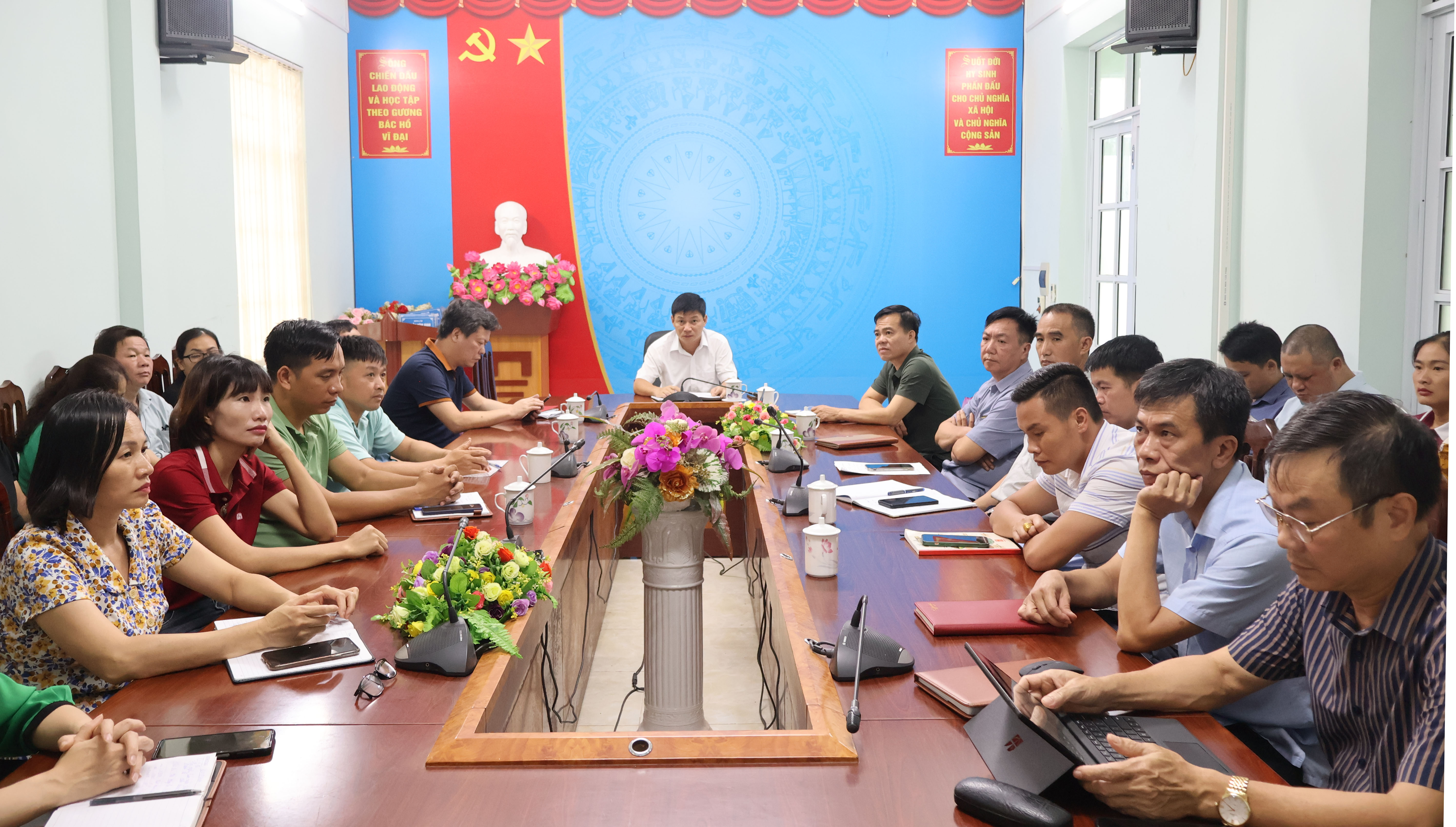Các đại biểu tham dự hội nghị tại điểm cầu Sở Y tế Hà Giang  