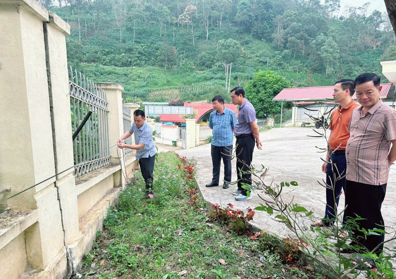 Sở Y tế kiểm tra, phòng chống khắc phục hậu quả bão lũ các đơn vị khu vực Hoàng Su Phì
