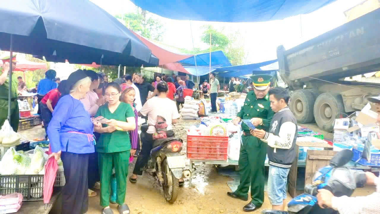 Phối hợp truyền thông phòng chống dịch bệnh và Nghị định Biên giới