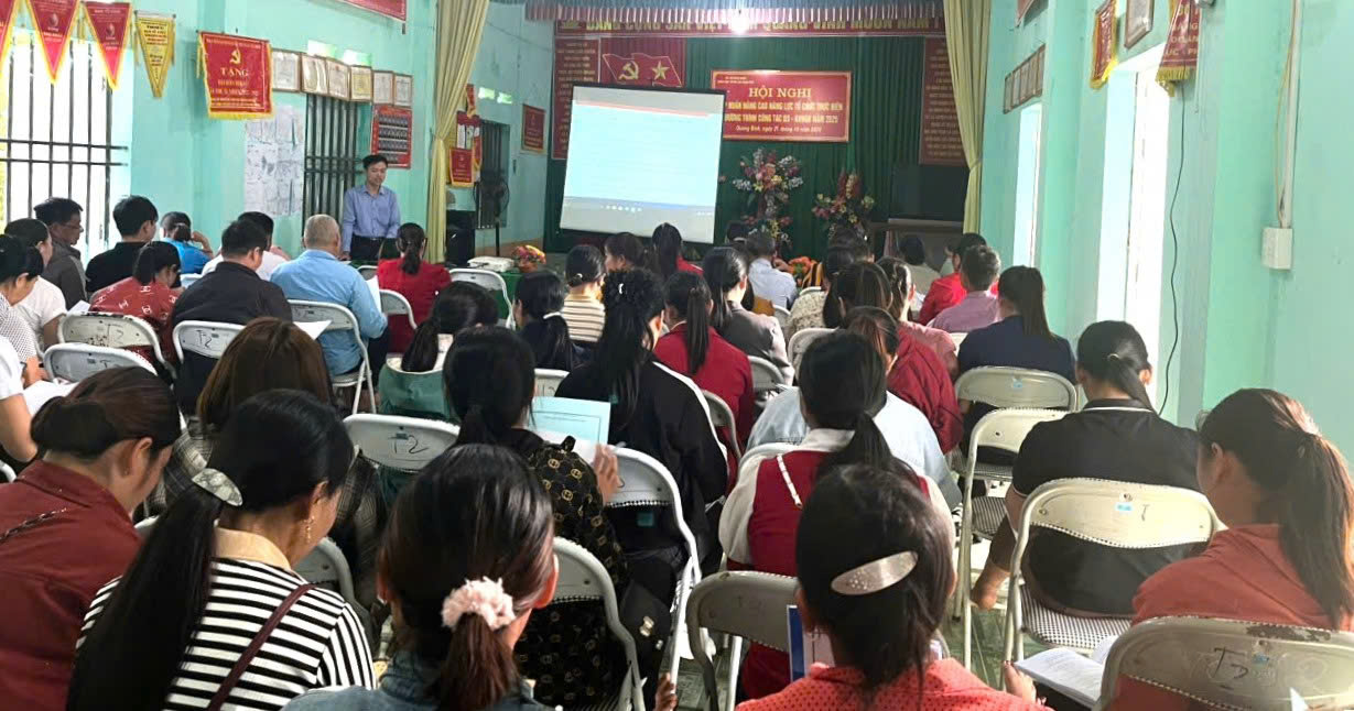 Quang Bình tập huấn nâng cao năng lực công tác dân số kế hoạch hóa gia đình cho Y tế thôn bản