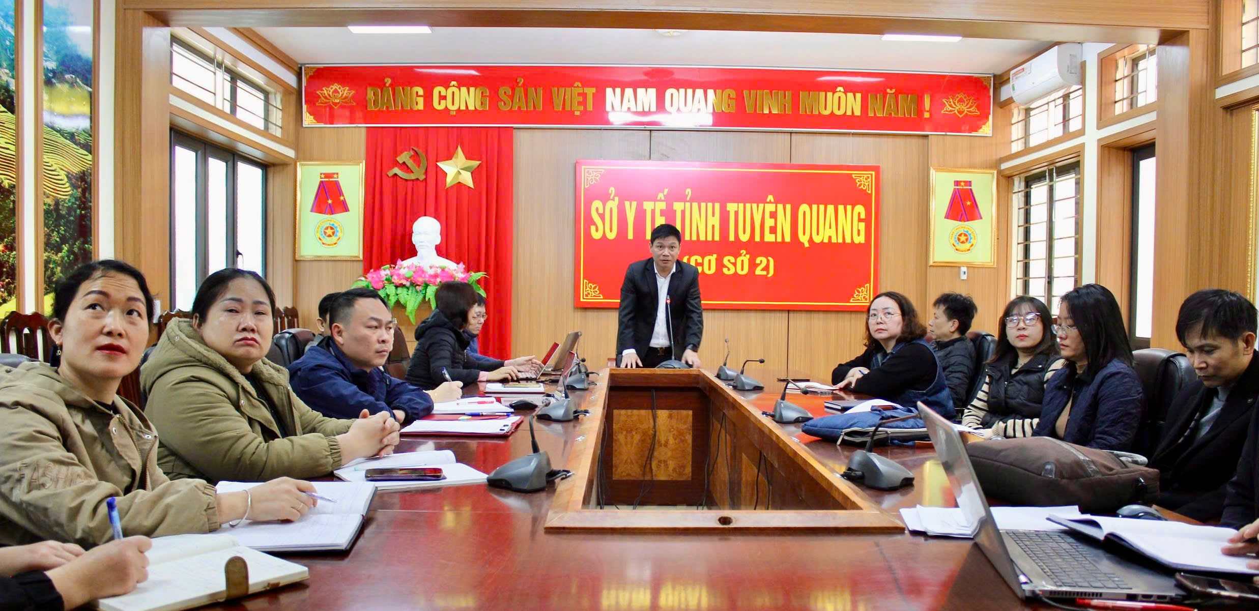 Hội nghị trực tuyến về tình hình triển khai công tác khám bệnh, chữa bệnh bảo hiểm y tế tại Trạm y tế cấp xã