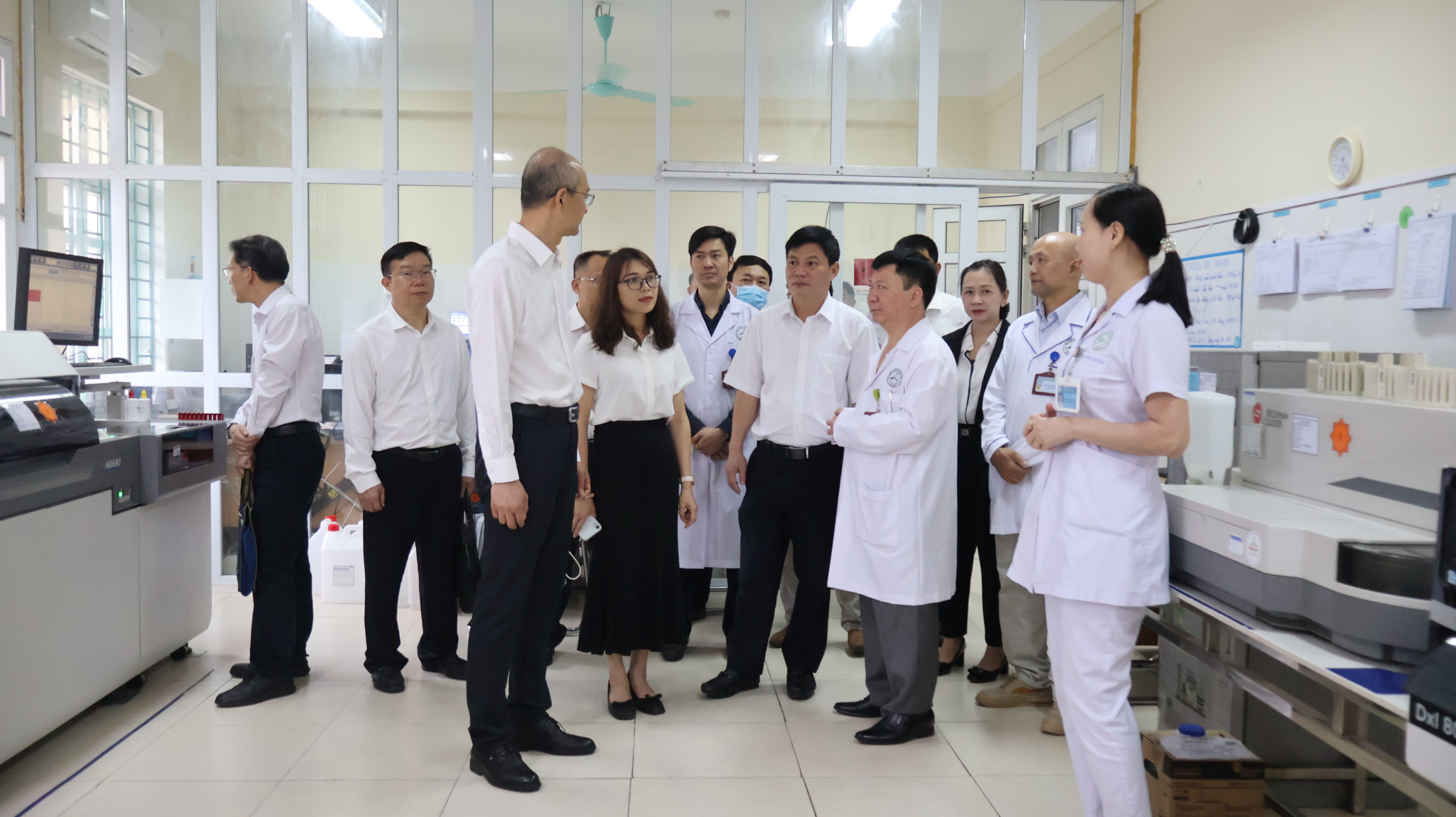 Đoàn đại biểu Ủy ban Y tế, Sức khỏe Khu tự trị dân tộc Choang Quảng Tây, Trung Quốc thăm và làm việc với Sở Y tế Hà Giang