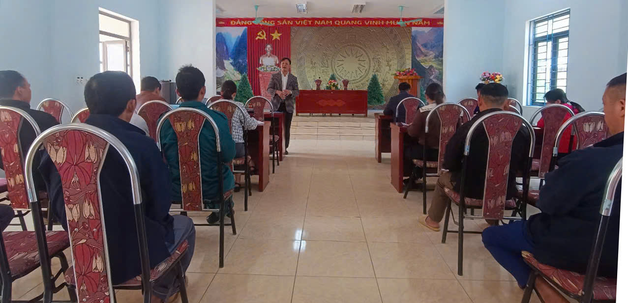 Đồng Văn truyền thông phòng, chống ngộ độc thực phẩm, ngộ độc quả rừng