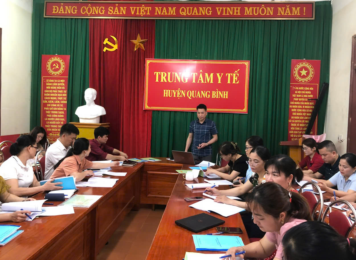 Quang Bình tập huấn cập nhật kiến thức về kế hoạch hoá gia đình và phá thai an toàn