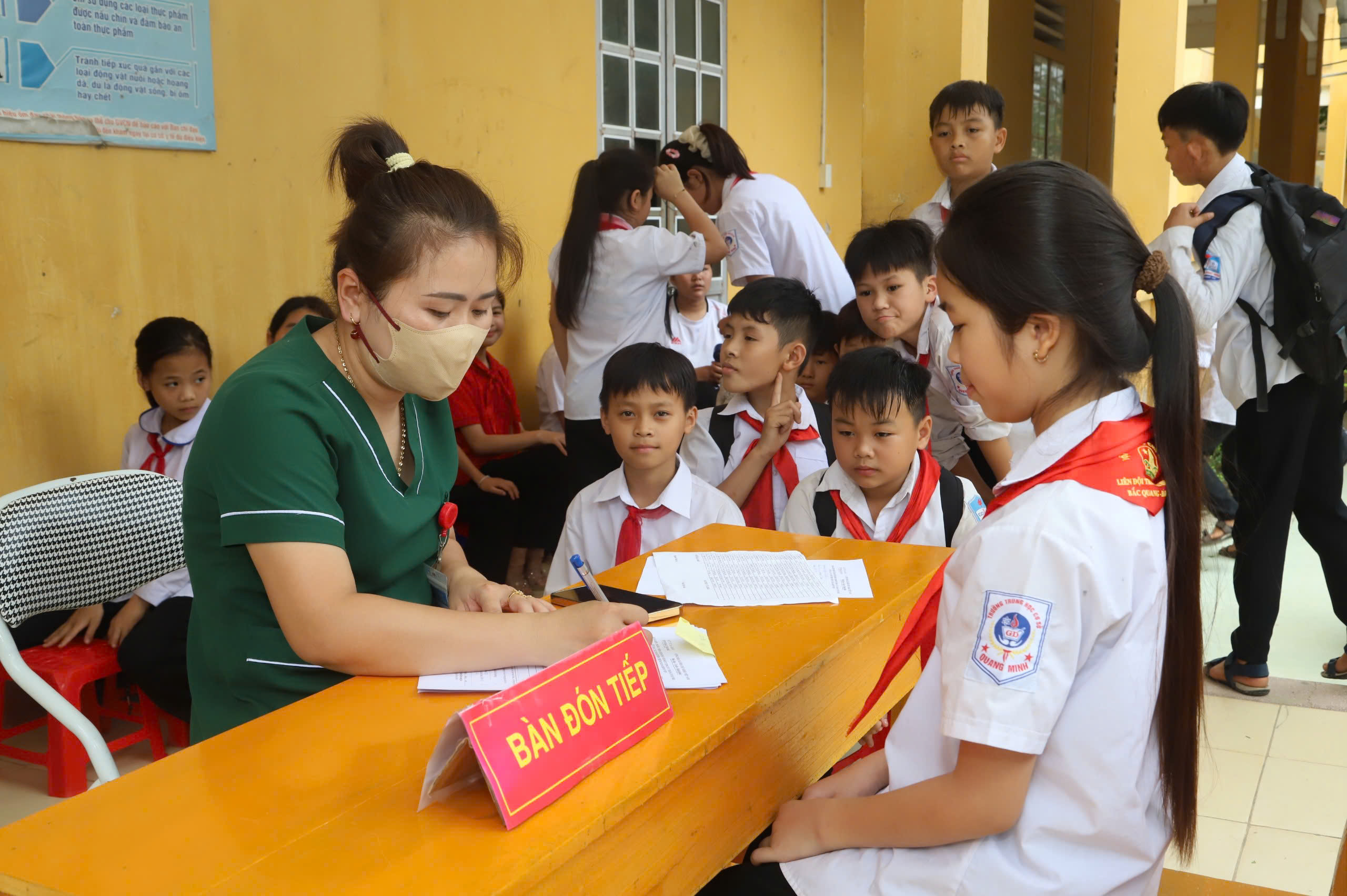 Hà Giang cơ bản khống chế dịch bệnh sởi