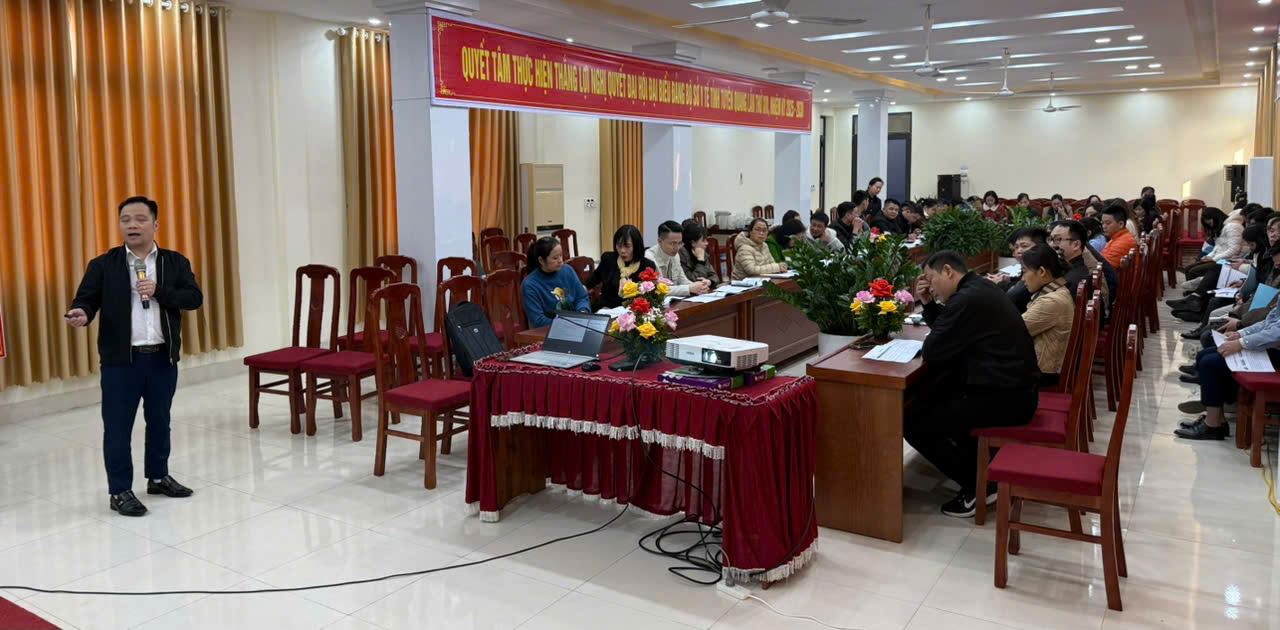 Sở Y tế tập huấn sơ cấp cứu tai nạn giao thông và phổ biến pháp luật về  an toàn giao thông cho cán bộ y tế ngoài công lập