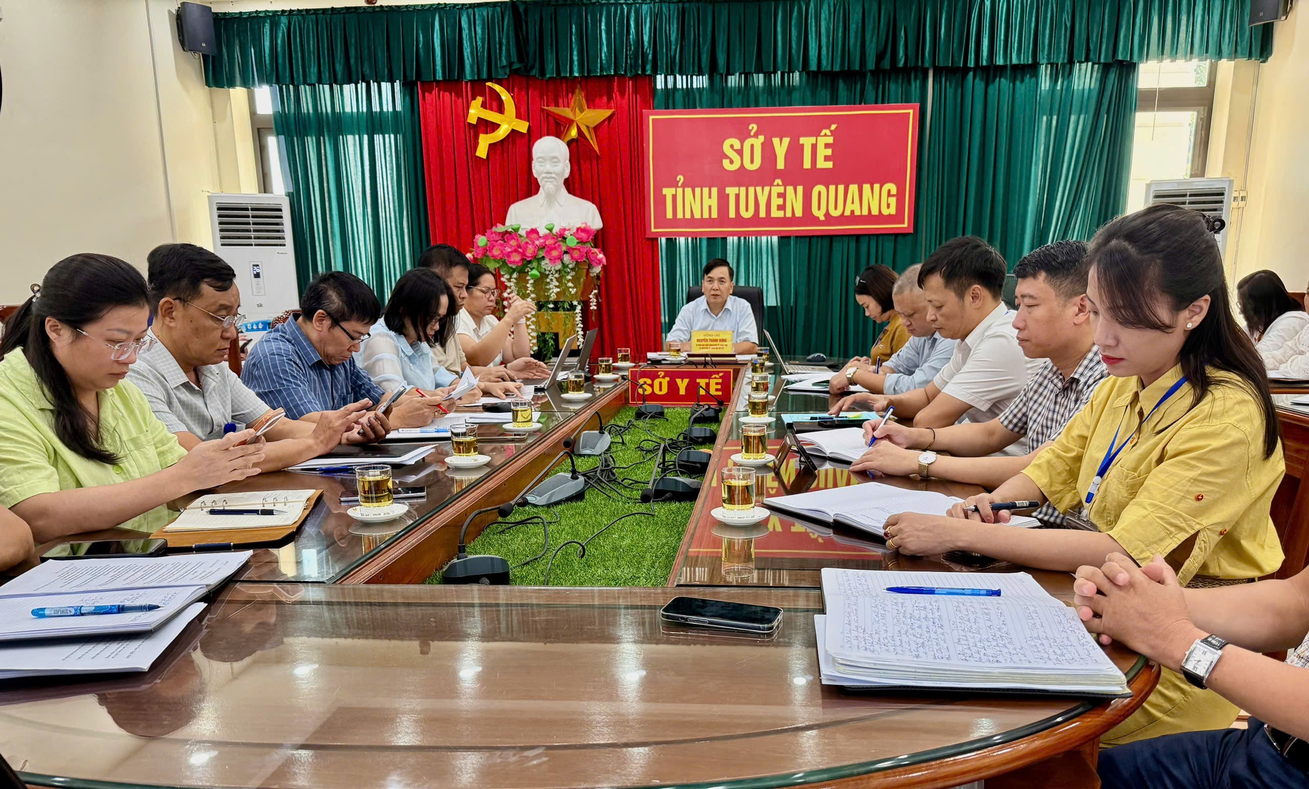 Hội nghị hướng dẫn triển khai nhiệm vụ của Trạm Y tế xã, phường sau khi giải thể các Trung tâm Y tế khu vực