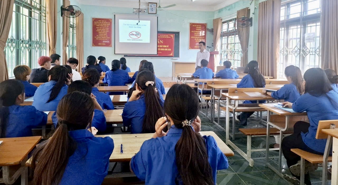 Tập huấn phòng, chống tác hại thuốc lá cho đoàn viên, thanh niên tại xã Yên Minh