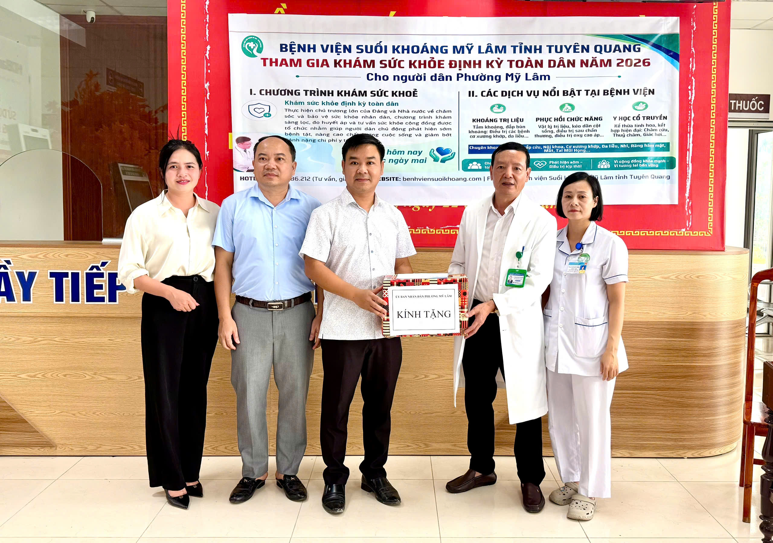 Bệnh viện Suối khoáng Mỹ Lâm tổ chức khám sức khỏe cho học sinh trên địa bàn phường Mỹ Lâm