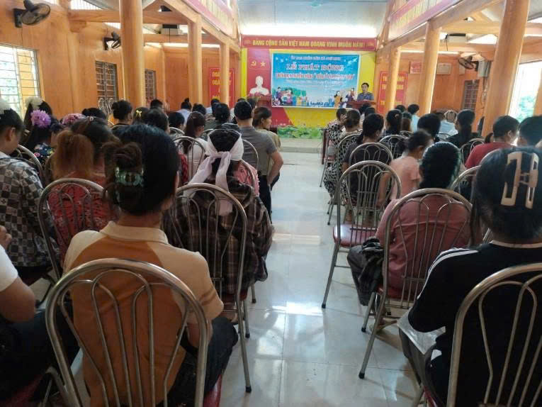 Lễ phát động Chiến dịch truyền thông Tuần lễ “Làm mẹ an toàn” tại Xã Phú Linh